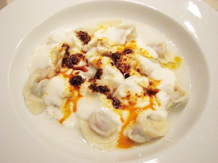 Manti - Meat dumplings with garlic yogurt
